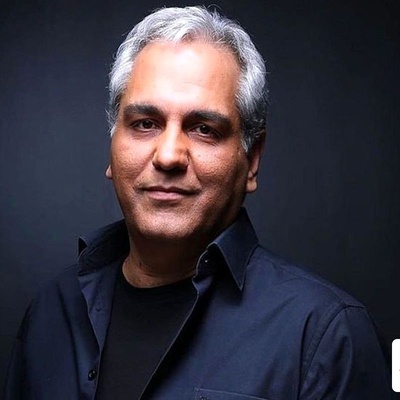 خاطره خنده‌دار مدیری از اولین باری که رفت سینما؛ وقتی داداشش از دستش شاکی شد!/ «هنوزم نمی‌دونم اون مجسمه چرا 6 تا دست داشت؟! 😂»