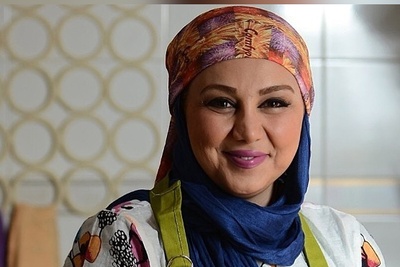 بهنوش بختیاری به سرعت برق و باد به پیشواز خانه تکانی عید نوروز رفت/ خونه رو آب و جارو کرده همه جا عین دسته گل شده