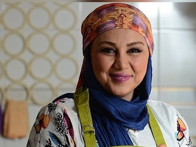 بهنوش بختیاری به سرعت برق و باد به پیشواز خانه تکانی عید نوروز رفت/ خونه رو آب و جارو کرده همه جا عین دسته گل شده