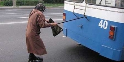 بامزه ترین سوژه های طنز مردم در اتوبوس+عکس / آخه چراااا🤣🤣