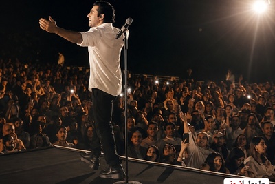 جادوی هم‌صدایی در کاخ نیاوران؛ شب فراموش‌نشدنی رضا بهرام و هوادارانش+ویدیو