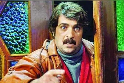 (ویدیو) وقتی احمد مهران‌فر داره با سوسن خانوم جیک و پوک میکنه و میزنه به سینه‌ش/ روز آخری نمیخوام خون راه بندازم تا آخر ببیند عالیه😂