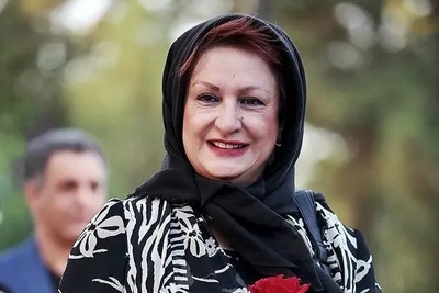 (عکس) حضور مریم امیرجلالی با مانتوی متفاوت و بلند در کنسرت علی زندوکیلی جلب توجه کرد!