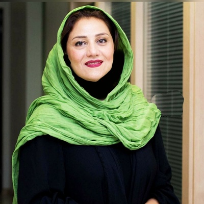 وقتی شبنم مقدمی کلاسیک‌پوشی را معنا می‌کند؛ جزئیاتی از مانتوی خاص خانم بازیگر که ندیده‌اید!/ استایل شبنم مقدمی در اکران مردمی فیلم "خجالت نکش 2"