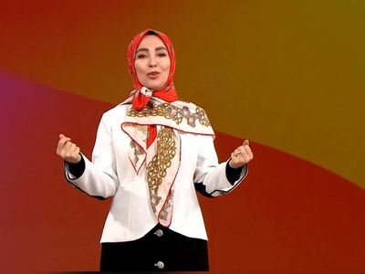 فیلمی پربازدید از واکنش ژیلا صادقی هنگام پخش آهنگ کُردی؛ به وجد آمدن خانم بازیگر با شنیدن آهنگ محلی