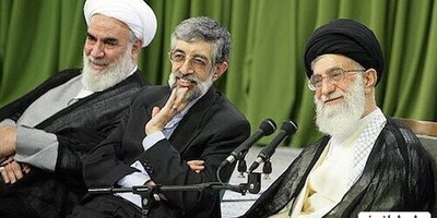 (عکس) نگاهی به تصویر قدیمی از پدر زن مجتبی 
 خامنه ای در کنار رهبر معظم انقلاب در دوران جنگ تحمیلی/ آقای حداد عادل چقدر اینجا جوان هستند