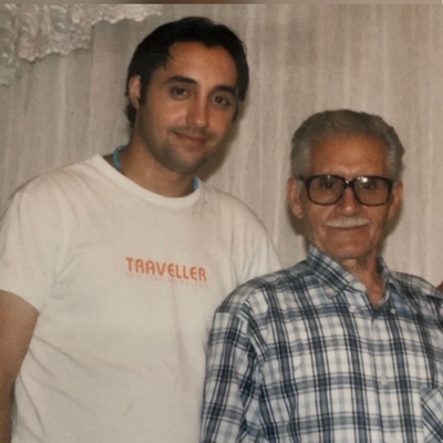 امیرحسین رستمی و پدری که 4 سال قبل فوتش به آلزایمر دچار شد؛ بعضی وقتها تپش قلب میگرفتم و زود میرفتم خونه بابام با دیدن من میپرسید...+فیلم