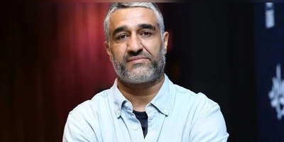 فیلم/  پژمان جمشیدی در داخل هواپیما:حداقل یکی هست اگه مردم برام فاتحه بخونه و حلوا خیرات بده/ اصلا نمیخوام آمرزیده شم