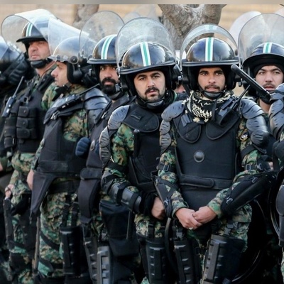 ویدئویی از صحبت‌های یک گارد ویژه میلیونی شد / وقتی هم‌وطن در اولویت قرار می‌گیرد ❤+فیلم