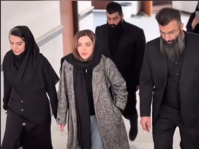 جشن فارغ التحصیلی دکترای باشکوه بهنوش طباطبایی با بادیگاردهای هیکلی در دانشگاه آزاد بابل/ بازیگر روانشناس بهتر است اما...