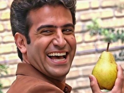 سکانس خنده دار سریال لیسانسه ها/ از سری جوک های بی مزه و نامفهوم حبیب؛ این قسمت: گلابی/ یکی اینو از برق بکشه😂+فیلم