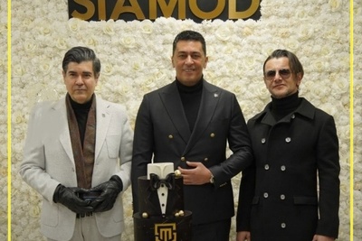 اسکورت ویژه امین حیایی و سالار عقیلی با خودرو بی ام و برای حضور در مراسم افتتاحیه پرطمطراق برند لاکچری پوشاک جواد عزتی، پارسا پیروزفر ، بهرام افشاری و دیگر بازیگران در ارومیه