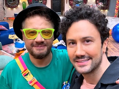 سکانسی خنده دار از جوک های بی مزه علی صادقی: میدونید آفریقایی‌ها به آووکادو نرسیده چی میگن؟