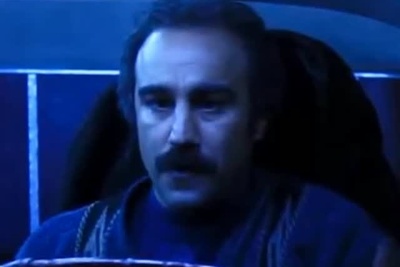 سکانس خنده دار سریال پایتخت؛ این قسمت شام اعیونی نقی و پسر خاله اش ارسطو/ اهداف بلند مدت من و دوستم وقتی حسابمون خالیه😂