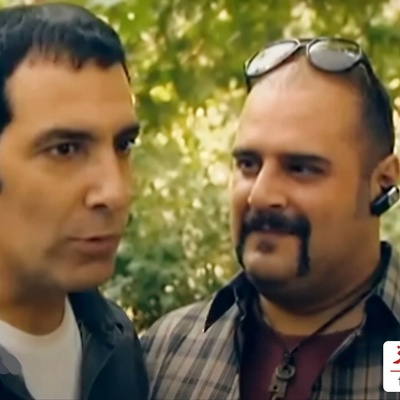 وقتی هومن برق‌نورد می‌خواد از امیر جعفری خواستگاری کنه! 😂 ته خنده!