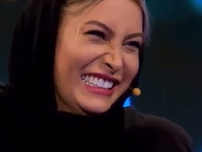 حامد آهنگی تنها کسیه که تونست از عهده فریبا نادری بر بیاد! انتقام قیاسی رو گرفت😂