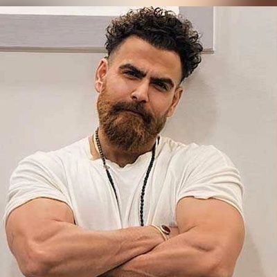 عاشقانه‌ترین اجرای معین‌ زد با الهام از سهراب سپهری در مافیا / زندگی نیست بجز دیدن یار