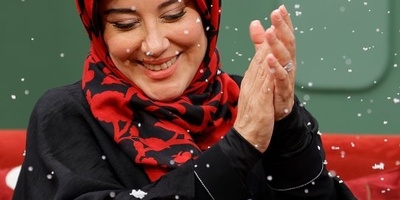 آرزوی تلخ آشا محرابی در جشن تولدش همه را به گریه انداخت! سنگ‌تمام هومن حاجی عبداللهی برای جشن تولد آشا محرابی+فیلم