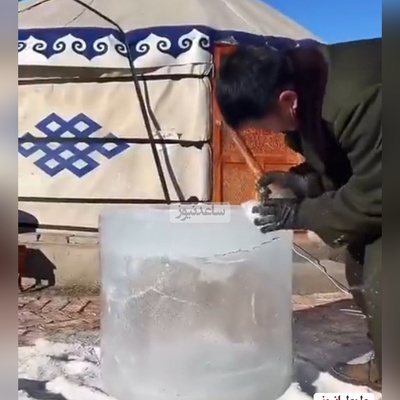 خلاقیت عجیب و جالب مردم مغولستان برای ساختن فریزر در سرمای زمستان + ویدیو