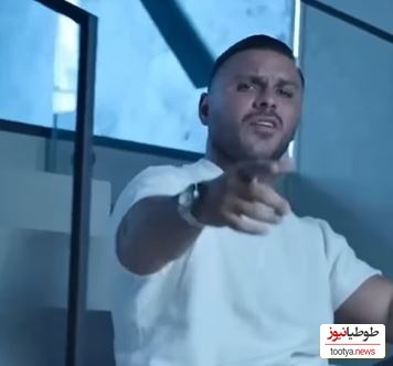 (ویدیو) اجرای بی نظیر آهنگ دارم هواتو از آرمین زارعی 2afm / اصلا هرچی دارم برا تو دارم هواتو من خیلی منتظرتم بگو کجایی الان تو /جذاب ترین آهنگ و اجرا آرمین 💗👌