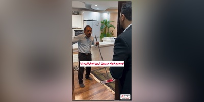 نگاهی به دکوراسیون منزل شیک و مدرن قدرت‌الله ایزدی، عمو رشید/ از لوستر برنجی و مبلمان مدرن تا فرش ایرانی و گل های غول پیکر