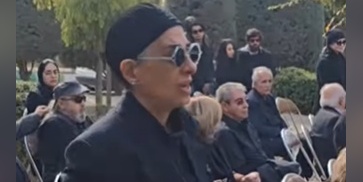 حضور هنرمندان در مراسم خاکسپاری همایون ارشادی؛ مصطفی زمانی، کارگردان سریال پایتخت، لیلا بلوکات، حسن پورشیرازی و... +فیلم