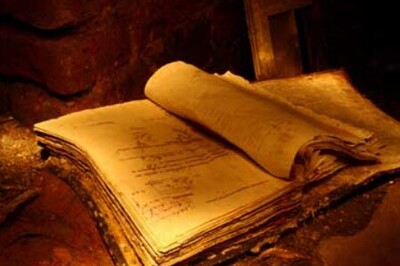مرموز ترین کتاب کشف شده تاریخی در جمهوری چک!/ کتابی غول پیکر که فقط در یک شب نوشته شده است و به آن لقب کتاب شیطانی داده اند!