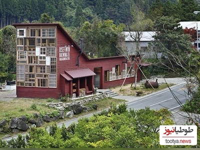 تصاویر دیده نشده از معماری خیره‌کننده‌ی کلبه‌ای در قلب جنگل‌های آمازون با مواد بازیافتی و عناصر طبیعی