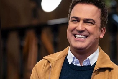 این ویدیو رو با هندزفری گوش کن! تُرشه کونوس یا رپ گیلانی؟/ حامد آهنگی از خنده غش کرد!!