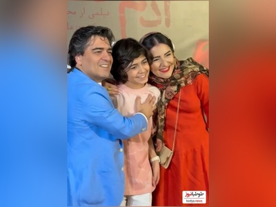عاشقانه‌های دلنشین سامان احتشامی و همسرش در کارناوال/ یه مرد ایرانی این طوری به همسرش احترام میذاره+ فیلم