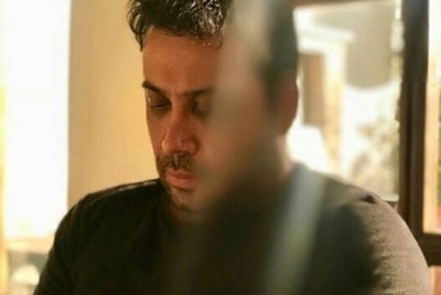 امید روزبه راز صدای سوزناک محسن چاوشی را برملا کرد: آهنگ های محسن چاوشی تجربه هایی از زندگی خودش است!+فیلم