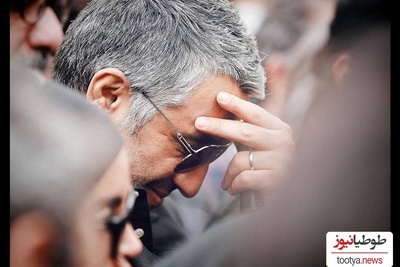 نگاهی به حضور چهره‌های شاخص در مراسم ختم مادر پژمان جمشیدی؛ لاله اسکندری،پیمان قاسم‌خانی، مستانه مهاجر، عادل فردوسی‌پور و... +ویدیو/ روحش شاد