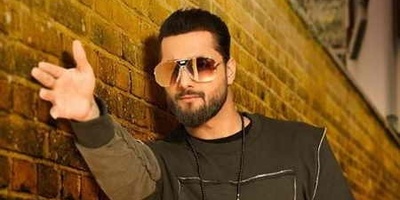 دانلود آهنگ خدا از ماکان بند/یه آهنگ حال خوب کن😍👌