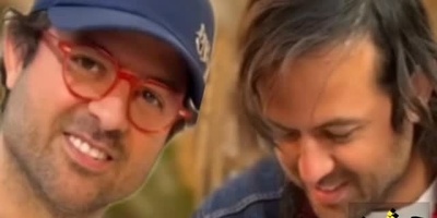 نگاهی به جشن تولد 45 سالگی هومن سیدی در پشت صحنه فصل دوم سریال وحشی/ دعای خیر عزیز جون «مادر جواد عزتی» پشت و پناه کارگردان کشورمان+فیلم