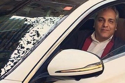 مهران مدیری: شاید با پول بشه ماشین مضراتی خرید ولی...آدم هرچقدر هم پول داشته باشه آخرش در همان گوری میخوابه که همه در آن می‌خوابن