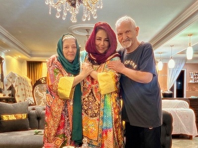 نگاهی به چیدمان منزل شاهانه بهنوش بختیاری بازیگر سریال بامداد خمار و همسرش به سبک کاخ نشینان اروپا/ شومینه مرمری، شمعدانی 5 شاخه اعیانی، فرش ابریشمی، مبلمان سبک باروک و...