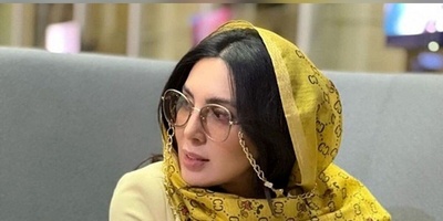 پالتوی کوتاه شیک لیلا بلوکات با بوت های بلندش چه محشره 😎🔥