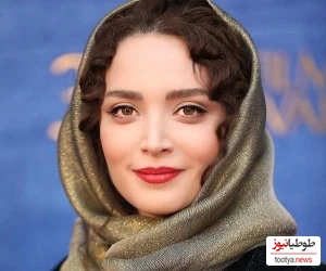 روسری بهنوش طباطبایی، با طرحی ظریف و جذاب در کنار حوض سریال سووشون+ عکس