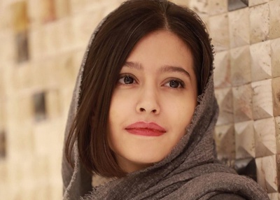 دلسوزی پردیس احمدیه برای گربه خیابانی بی پناه و مظلوم