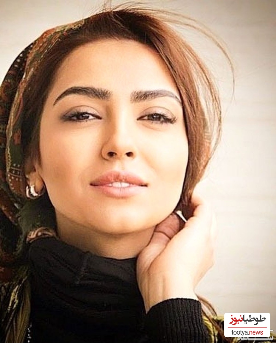 دلبری و لوندی زیبای مونا کرمی برای همسرش سپند امیرسلیمانی😍