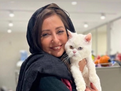 (عکس) رونمایی نفیسه روشن از لباس پلوخوری گربه خوشگلش / با اون کلاه چه کیوت و بامزه شده