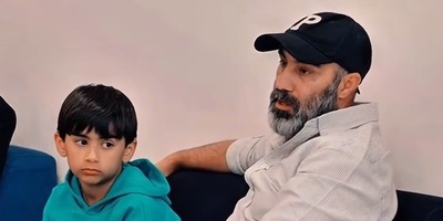 نگاهی به ماشین هوش پران محسن تنابنده، نقی سریال پایتخت سوار بر هواپیمای رویاهاش+ فیلم