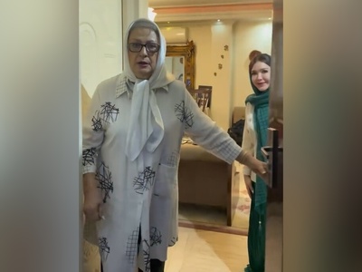 ویدئو/نگاهی به چیدمان منزل شیک و لاکچری «مریم امیرجلالی» / از فرش اصیل ایرانی تا...