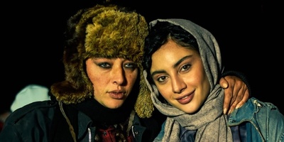 ژست ترلان پروانه و آناهیتا درگاهی در اتاق گریم سریال "غربت" + عکس