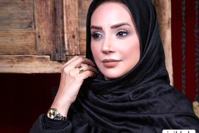 نگاهی به مدل مانتو ژنرالی با کلت کمری شبنم قلی خانی مافیای سینمای ایران+عکس