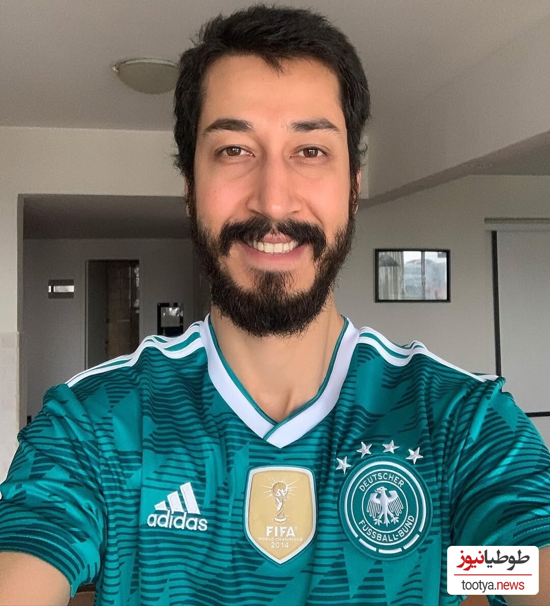 بهرام افشاری