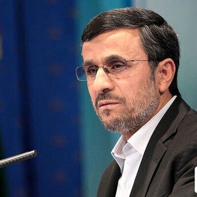 (عکس)تیپ تکراری یکی از کاندیدهای جنجالی ریاست جمهوری/احمدی نژاد انگار فقط یه دست لباس داره