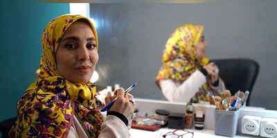 ژیلا صادقی مچ علی دایی رو گرفت: علی آقا خبر دارید که...