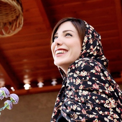 (ویدیو) بی همتاترین شعر حسین جنتی با صدای دلنواز باران نیکراه/ قطع قلم، به قیمت نان می کنی رفیق؟/ این خط و این نشان که زیان می کنی رفیق!