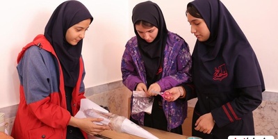 خلاقیت تحسین برانگیز دانش آموزان برای تولید موشک با بطری نوشابه و سرکه/ نسلِ نوظهورِ «پدر موشکی»؛ گام‌های بلند شاگردان طهرانی‌مقدم +عکس